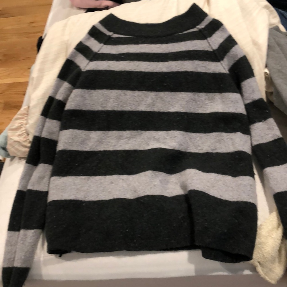 Free people sweater